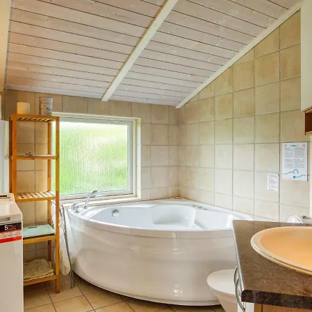 5 Person Holiday In * Nakskov